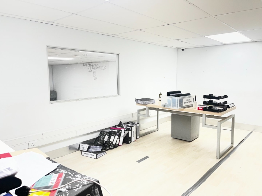 To Let Commercial Property for Rent in Melodie North West